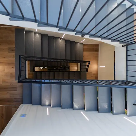 Couette-café Le Del Corso 4*