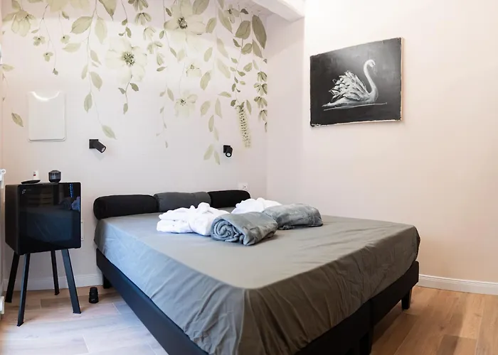 Le Del Corso Bed and Breakfast 4*